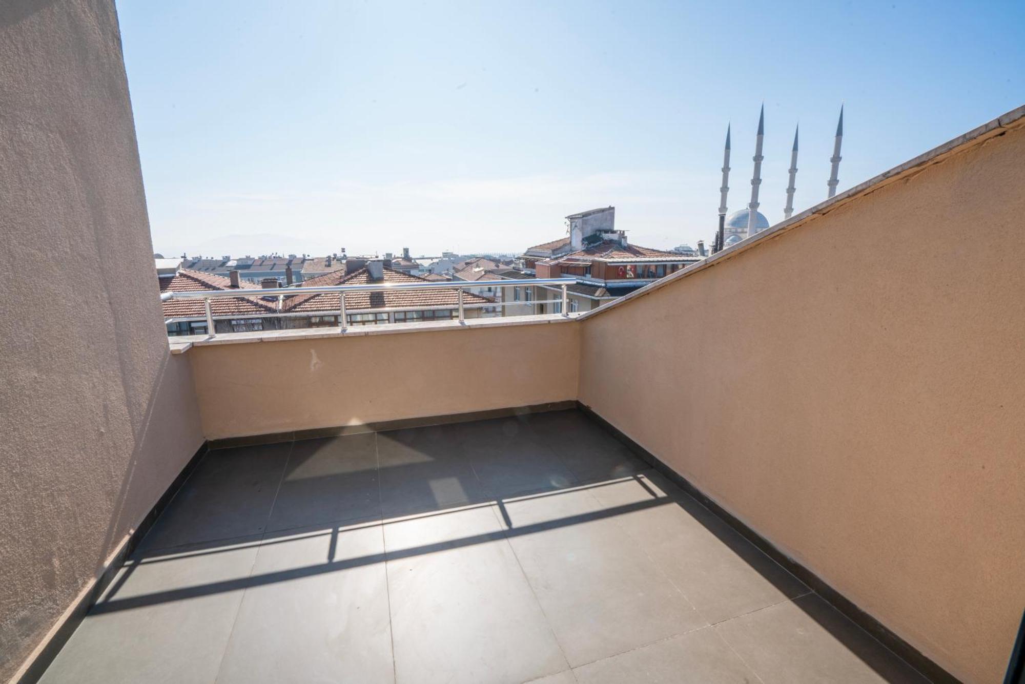 Royal Nest Hotel Istanbul Exterior photo